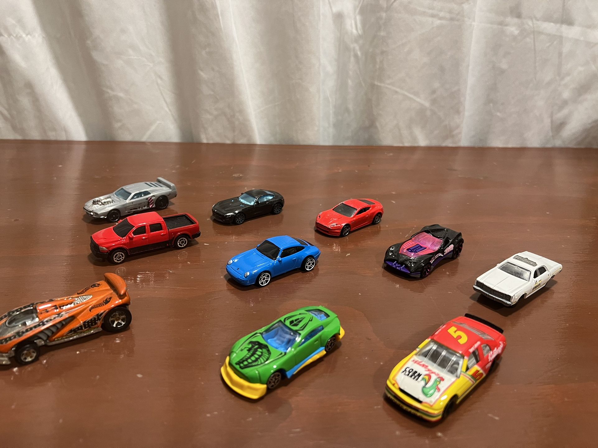 Lot of vintage hot-wheels cars 10 pieces