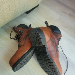 2 Pairs Of  Red Wing  Size 13 And Size 12 
