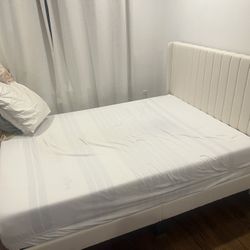 Four Size Mattress With Frame Great Condition