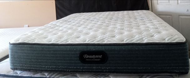Queen Size Mattress (Colchón Queen Size)