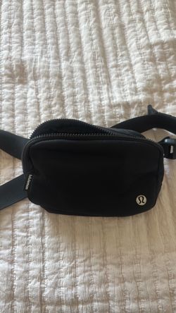 Lululemon Fanny pack
