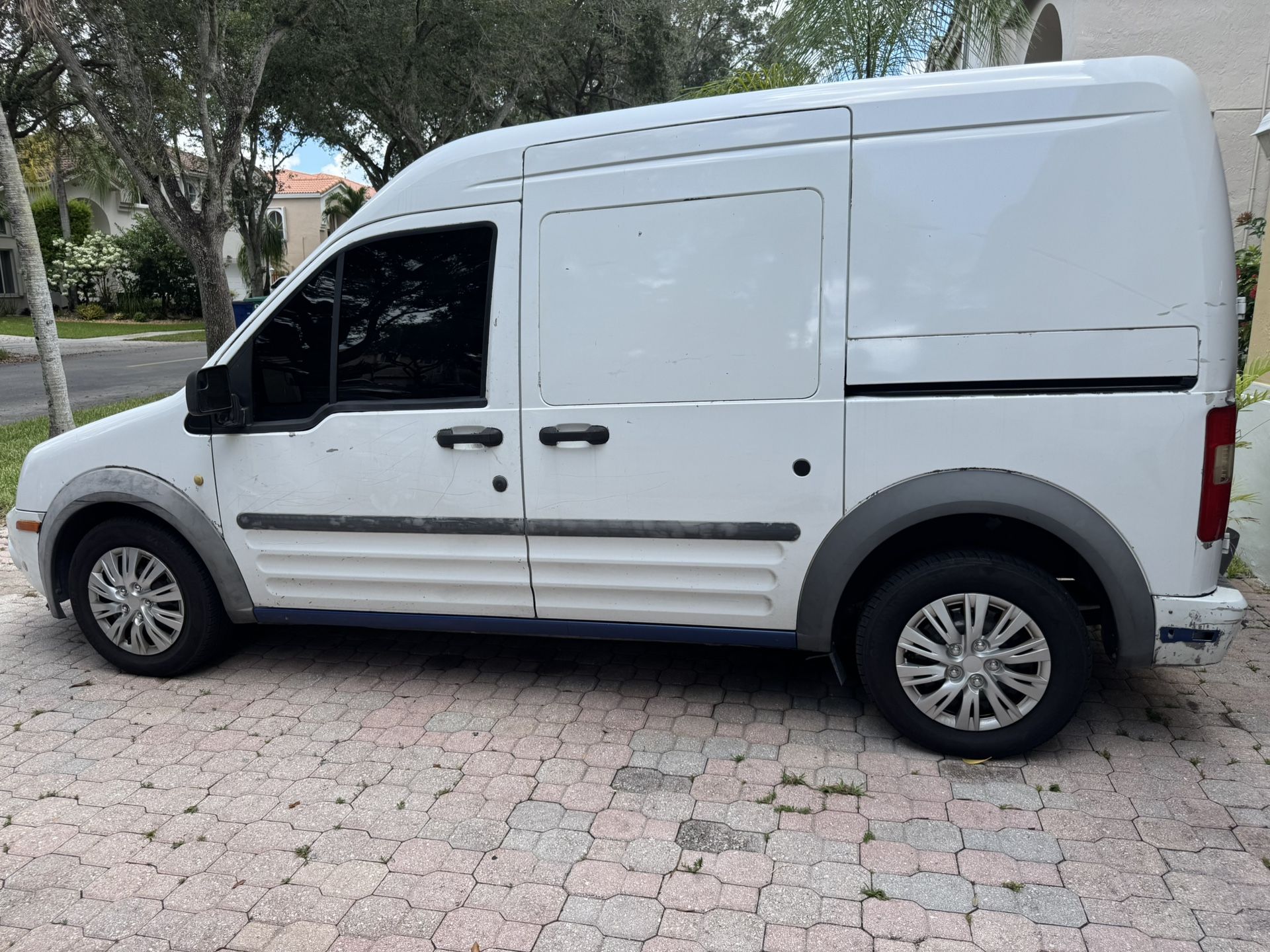 2012 Ford Transit-Connect