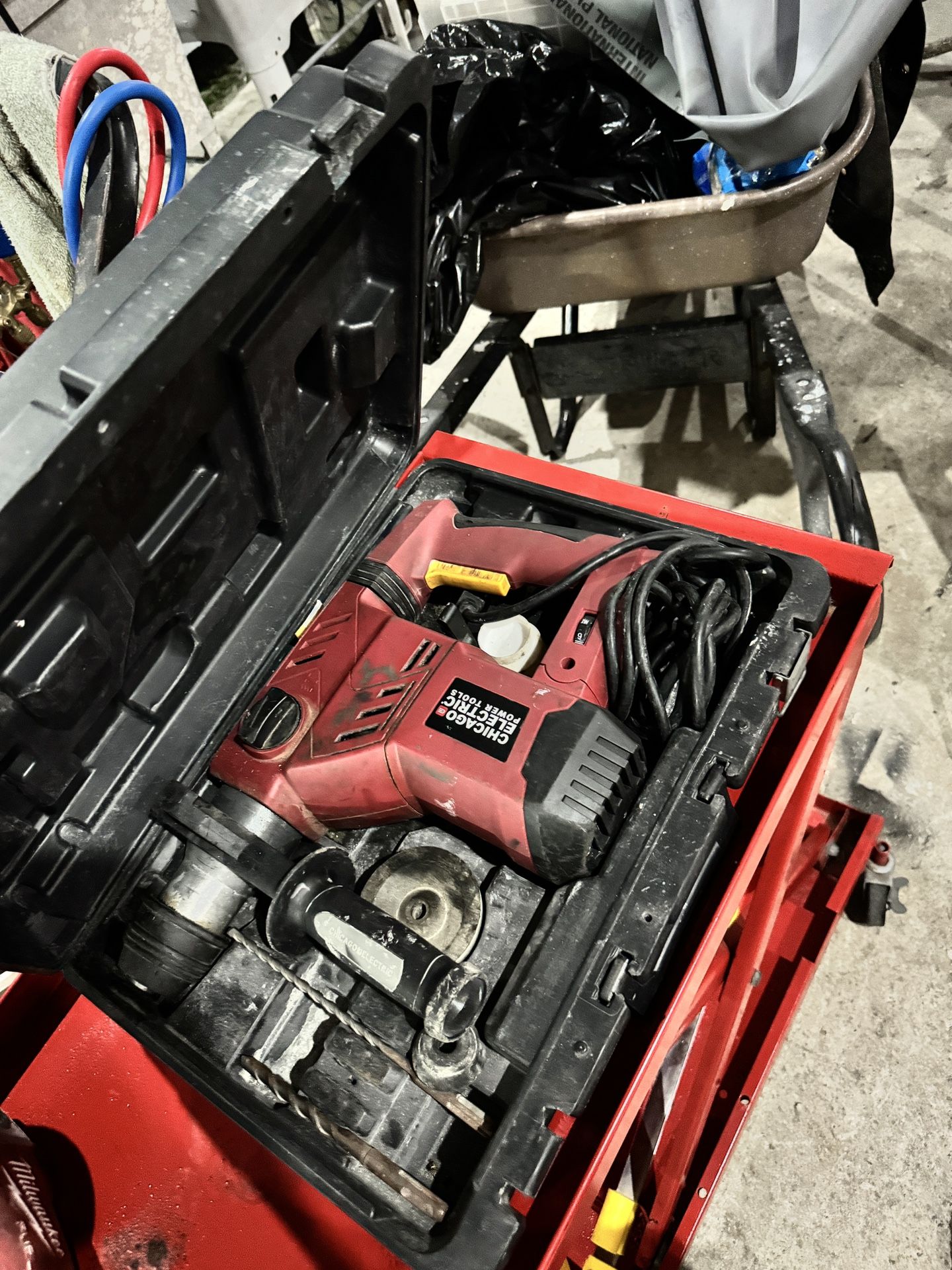 Chicago Electric Heavy Duty Hammer Drill