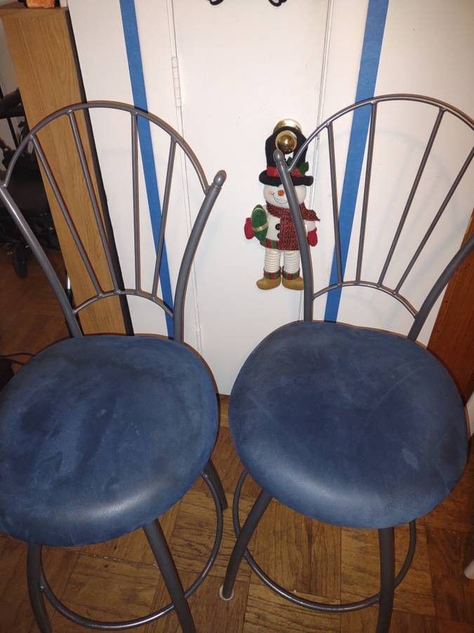 Bar Stools 