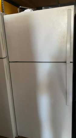 Frigidaire Top Mount  White Fridge
