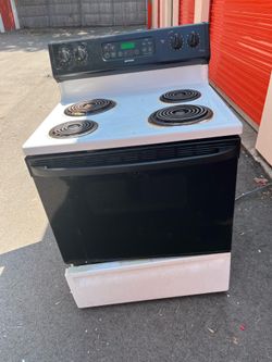 Kenmore stove (electric)