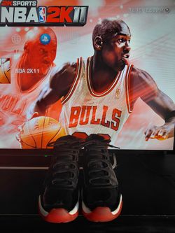 Air Jordan Retro 11 "PLAYOFFS BRED" (2019) Size 9