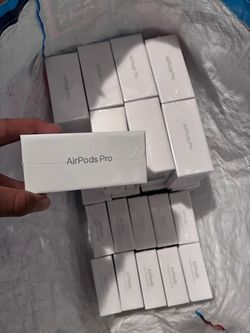 AirPods