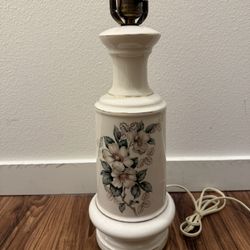 Vintage Floral Ceramic Table Lamp