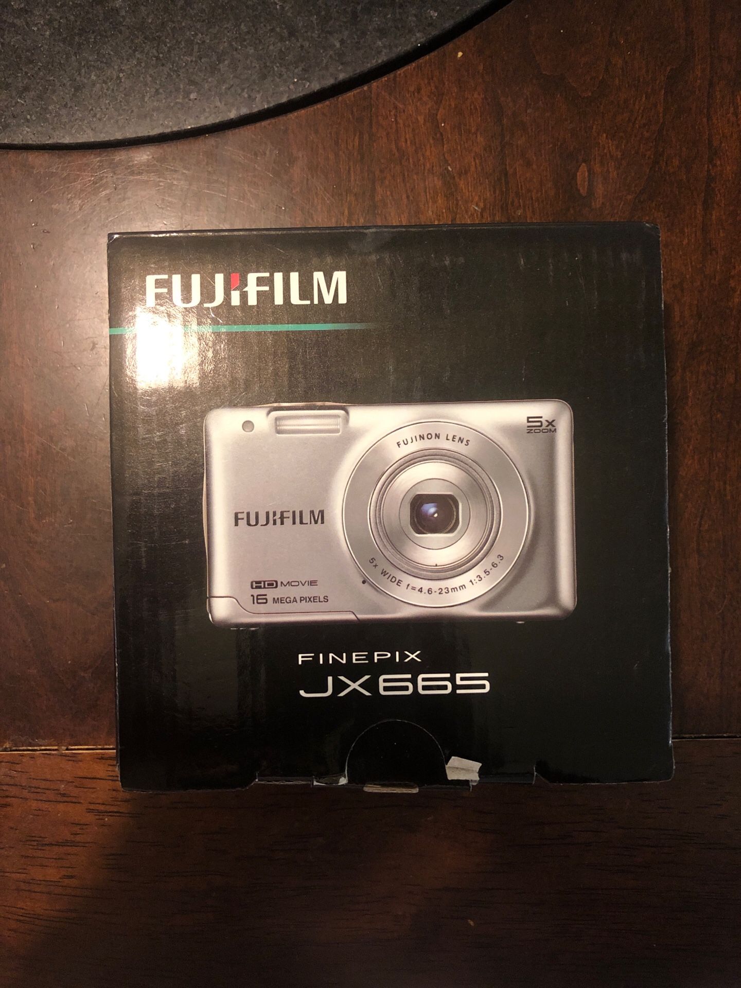 Fuji Finepix JX 665