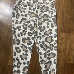 Jessica Simpson pants size xl