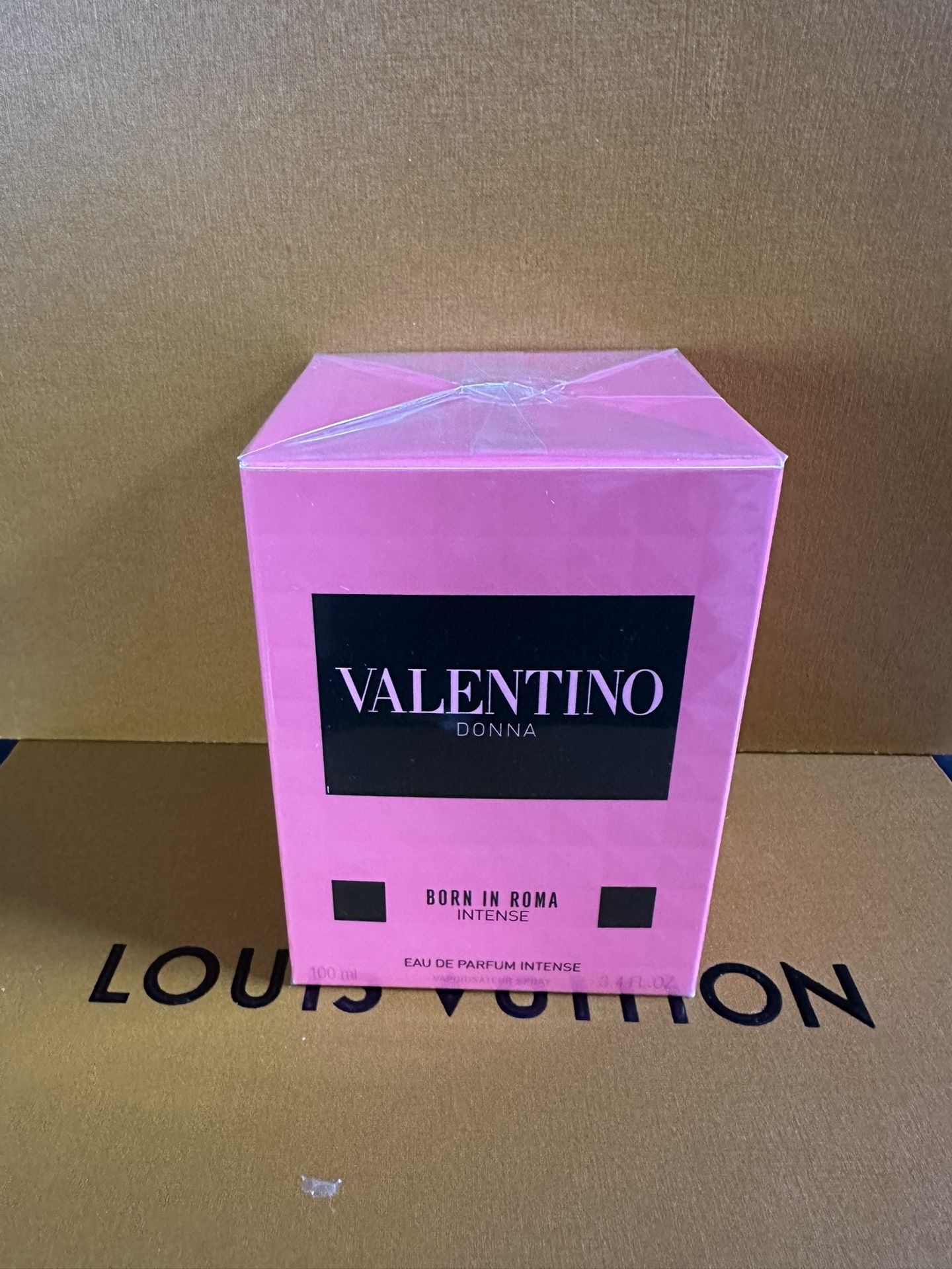 Valentino Born In Roma Intense 