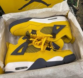Nike Air Jordan 4 Retro Lightning 2021 – Men’s 11 / 290mm – OG Box