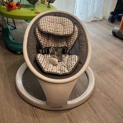 Munchkin Baby Swing