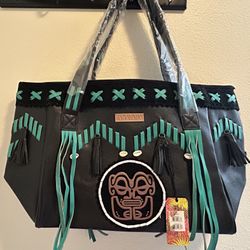 Taravana Lia Tote Bag