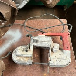 Milwaukee Bandsaw