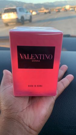 Brand New Valentino Perfume 🛍️ 🩷