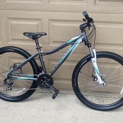 Specialized Myka Mountain Bike