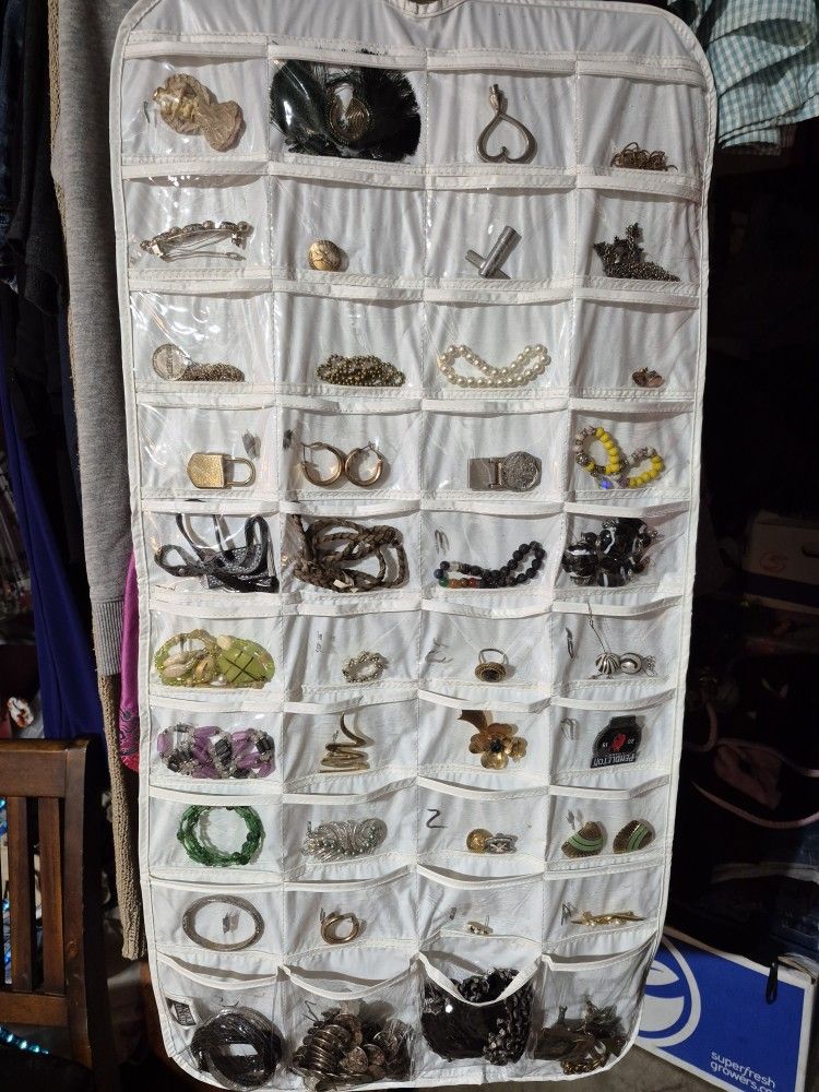 Random Costume Jerwerly Used. 80 Pockets