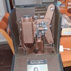 Projector Revere 8mm