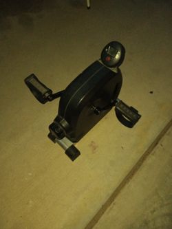 Isokinetics Pedal Exerciser