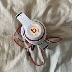 Headphones 