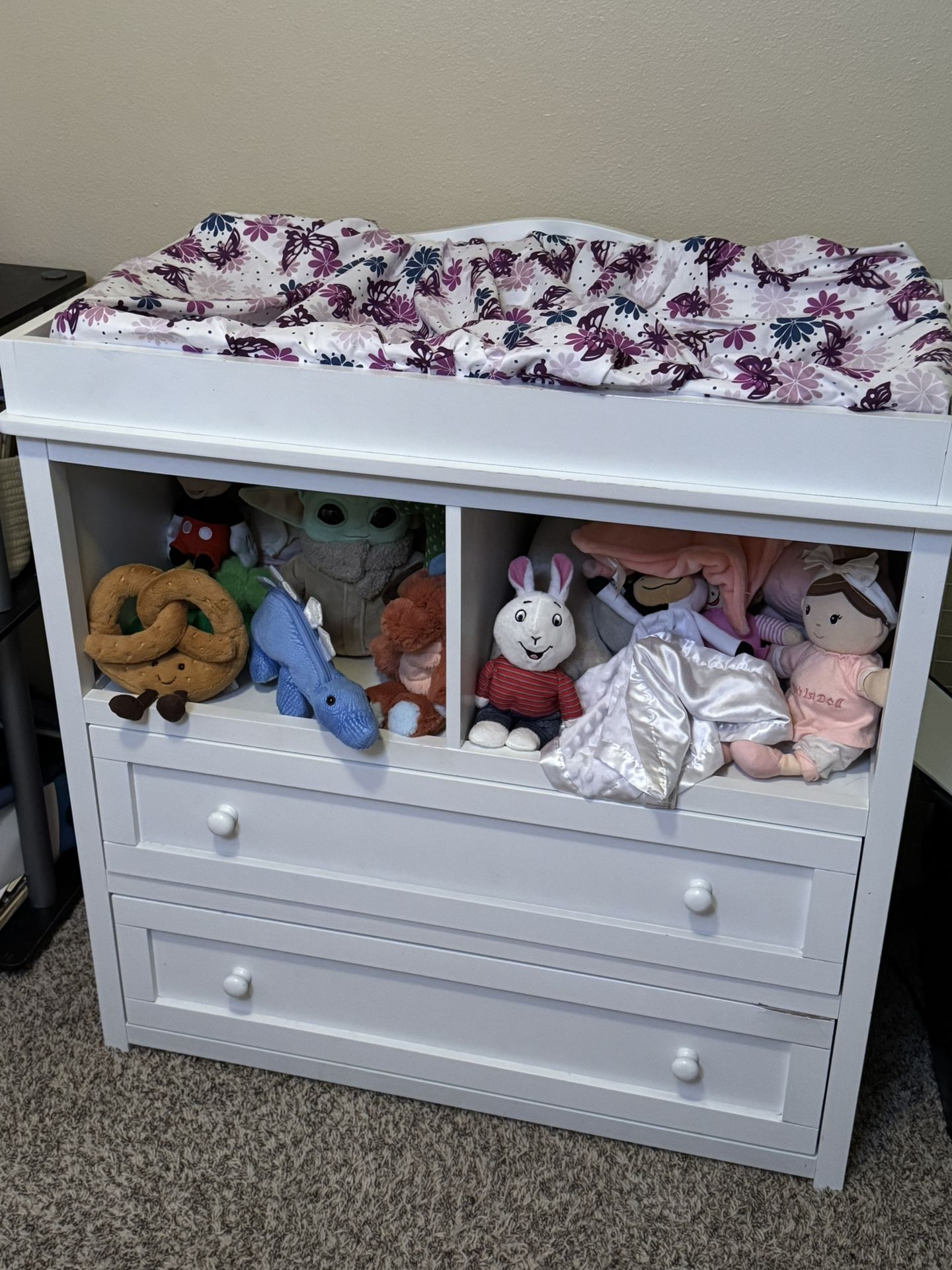 Crib And Changing Table