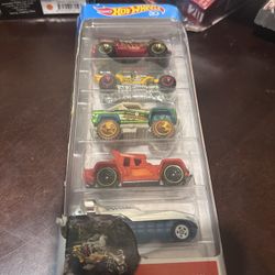 Hot Wheels Jungle Rally Assortment   2 x 5 Cars