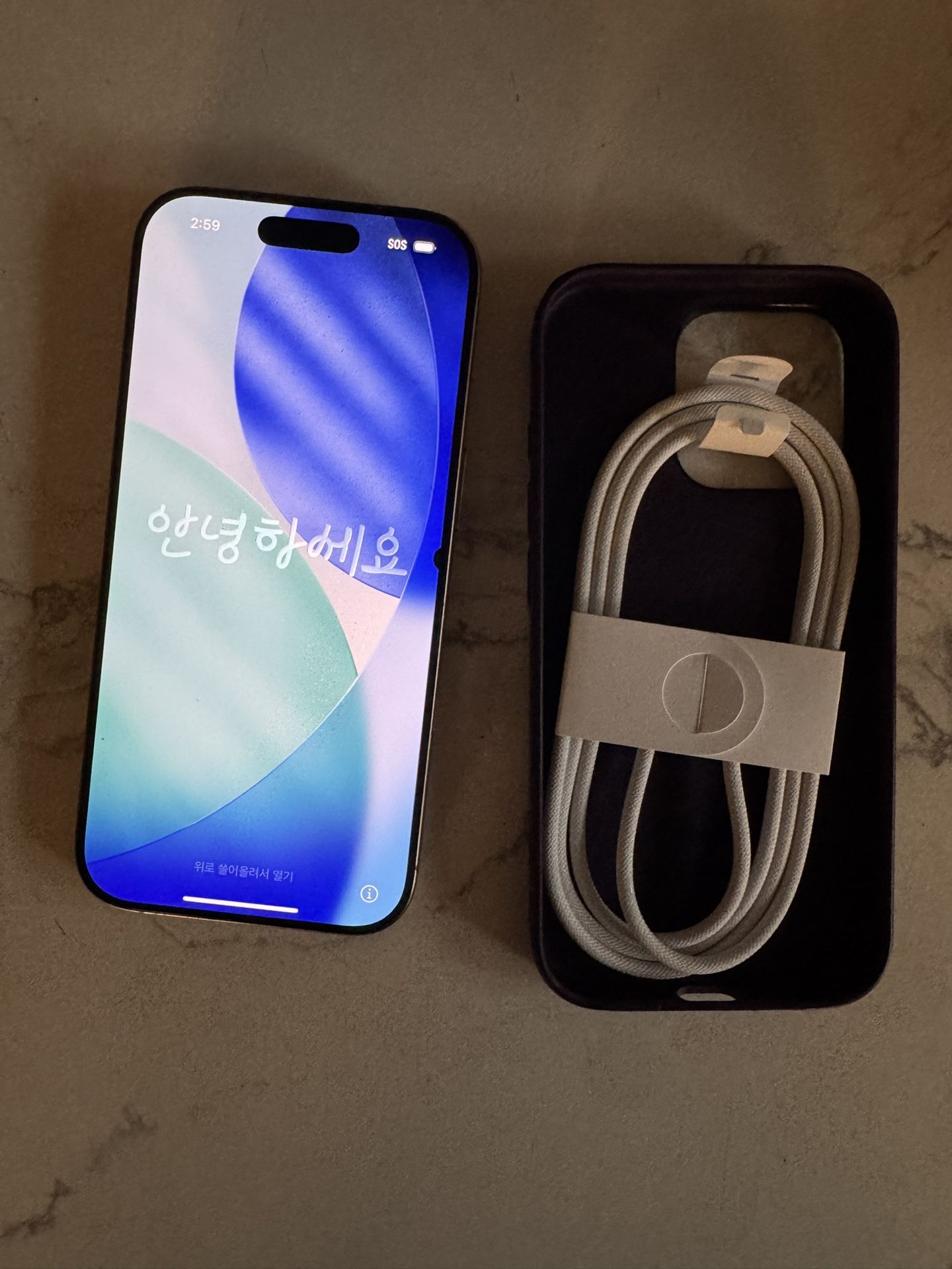 Apple iPhone 16 Pro 512GB in Desert Titanium