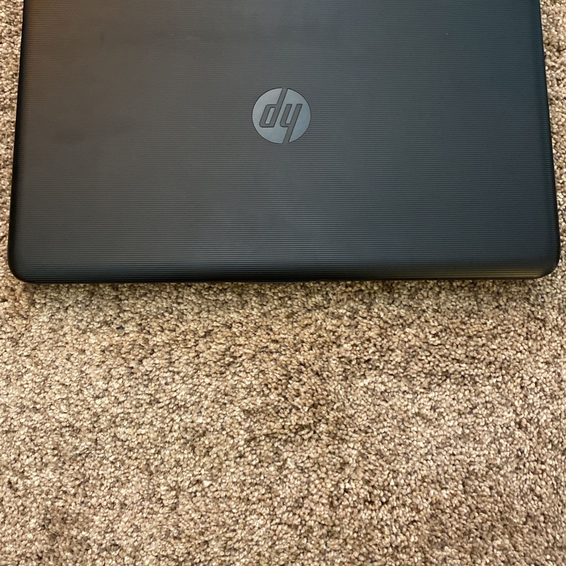 Touch Screen HP Notebook. Great Condition 