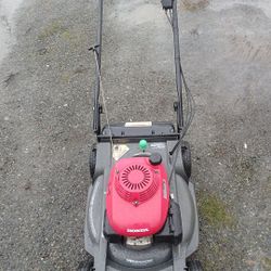 (((LIKE NEW))) Honda Versa-Mow 