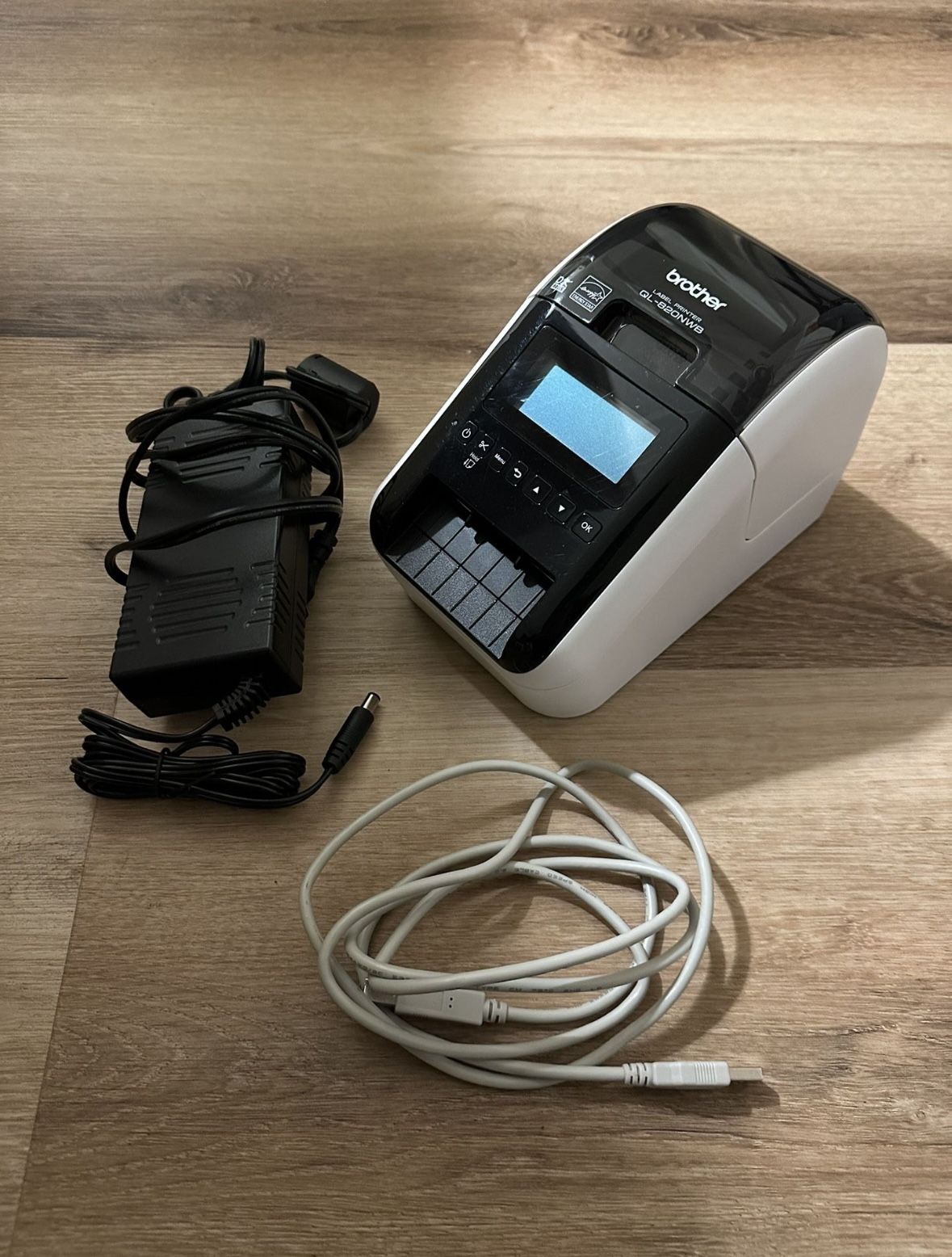 Brother QL-820NWB Professional, Monochrome Label Printer