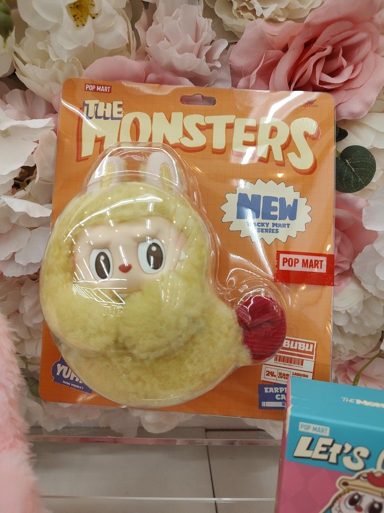 Authentic Pop Mart Labubu Shrimp Earbud Case