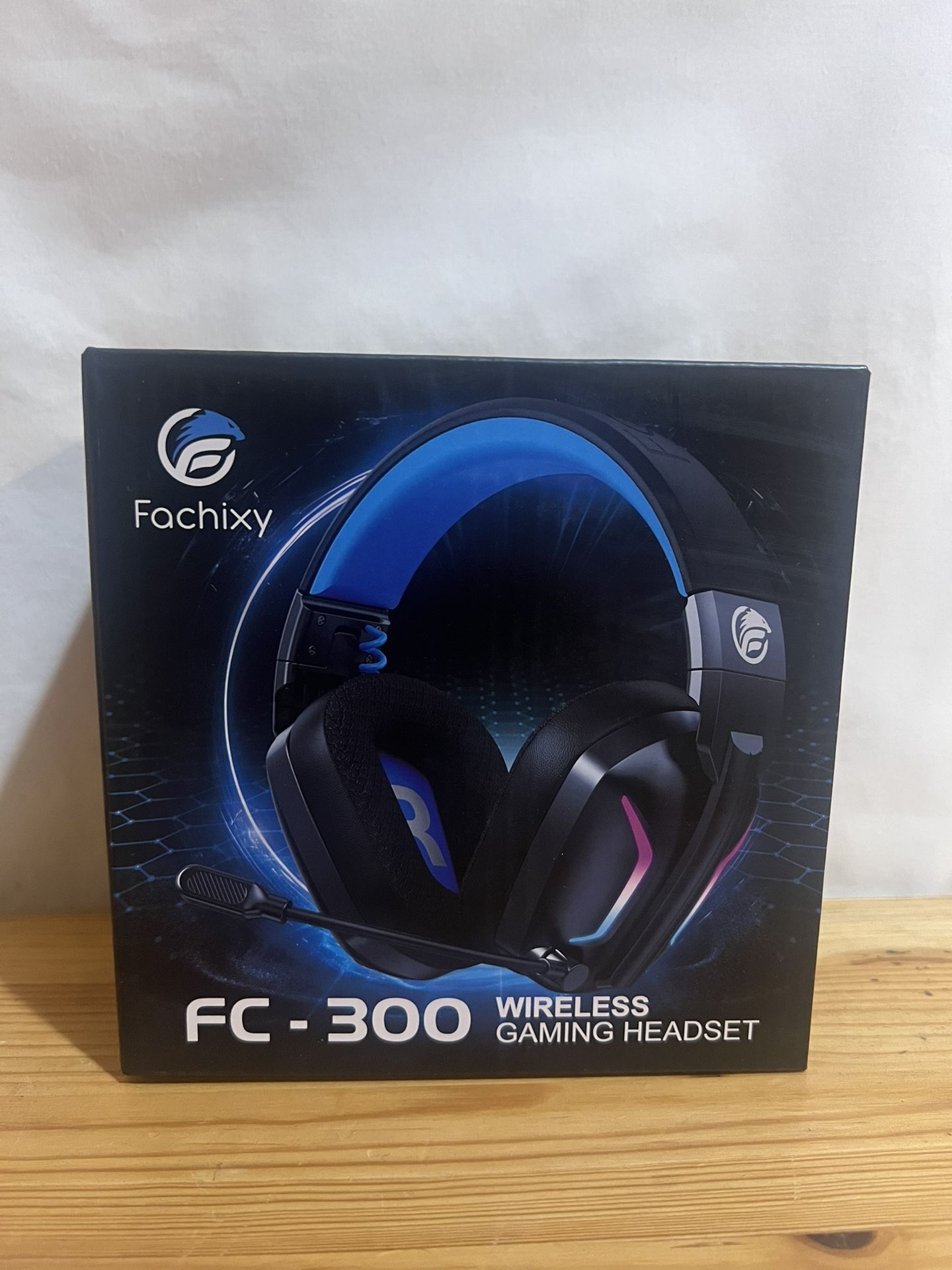 Fachixy Wireless Gaming Headset with Microphone for PC, PS5, PS4, Bluetooth Gaming Headphones - Fast Charge 50Hr Battery, Cool LED Lights for Switch,