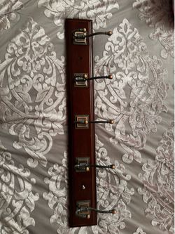 5 hook rack