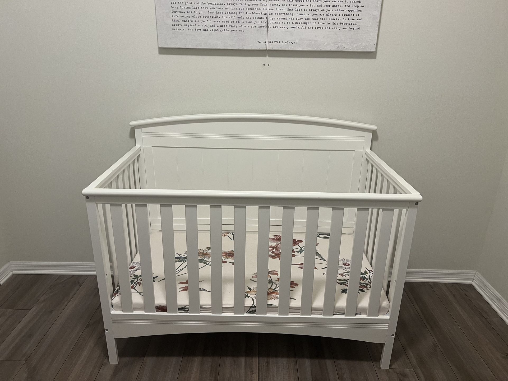 Crib and Dresser w/ Changing Table
