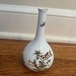 Herend Rothschild Bird Bud Vase 5.5”h Smoke free household 