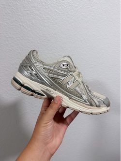 New balance 1906r