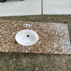 Mueble Para Baño Con Piedra Y Lavamanos