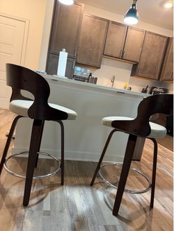 $150 OBO – Modern Counter Height Bar Stools (Set of 2)