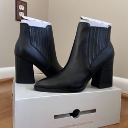 Marc Fisher Eilise Bootie Size 7 1/2 