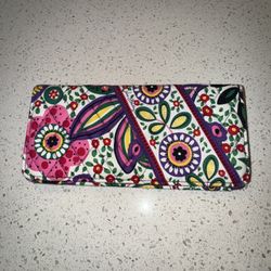Vera Bradley Mod Flowers Quilted Accordion Wallet 9x4 NWOT