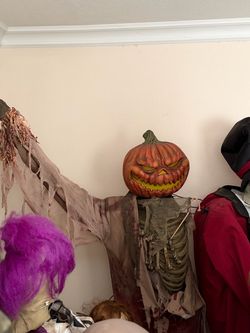 Tall scarecrow guy