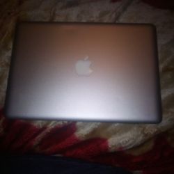 MacBook Pro HD