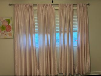 Light pink curtain