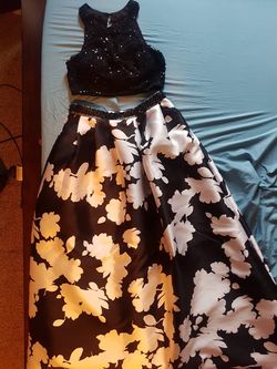 Black and white 2 pieces long dress