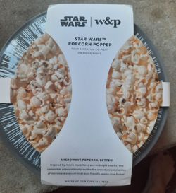 New Star  Wars Collapsible Silicone Popcorn Popper
