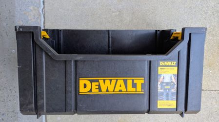 Dewalt tool box