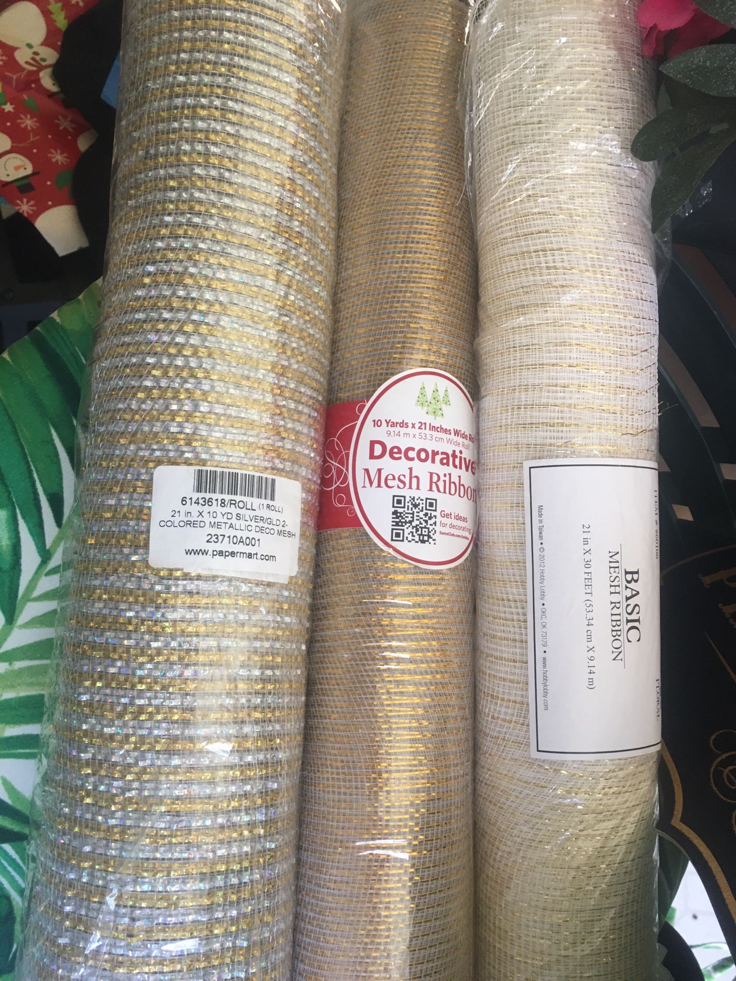 New Mesh For Crafters  Wedding Arch, Pews, Wreaths Etc 