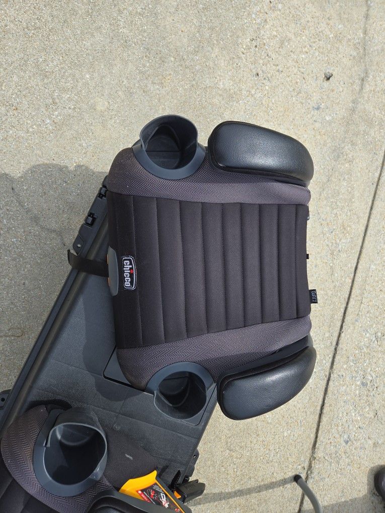 Chicco Booster Seats (2)
